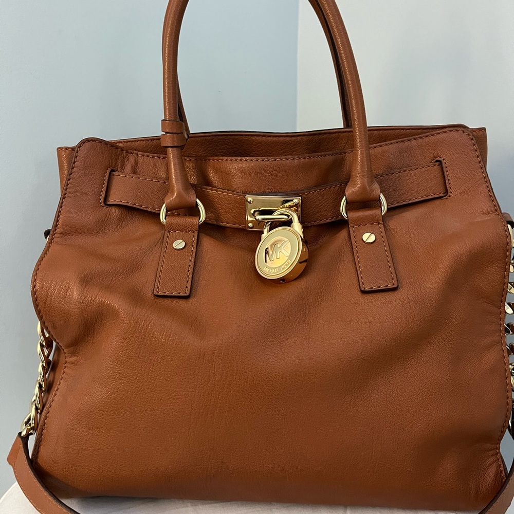 MICHAEL Michael Kors Hamilton Lock & Key tote brown leather.